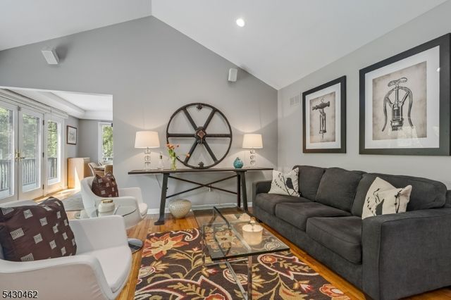 4 Colonel Evans Dr, Morris Twp., NJ 07960