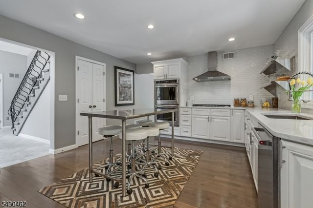 4 Colonel Evans Dr, Morris Twp., NJ 07960