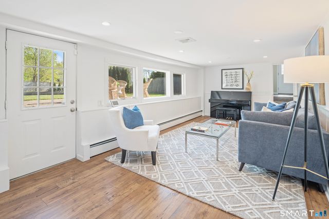 17 Loren Lane, Westport, CT 06880