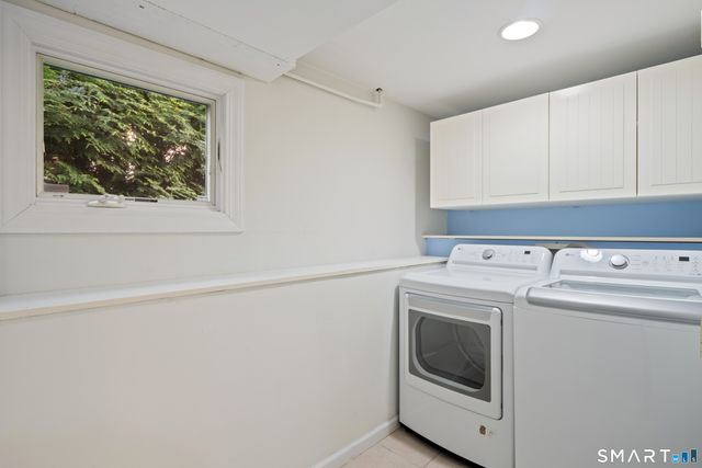 17 Loren Lane, Westport, CT 06880