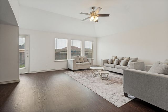 1832 Serena Drive, Lancaster, TX 75134