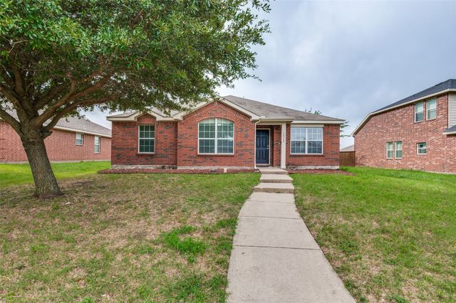 1832 Serena Drive, Lancaster, TX 75134