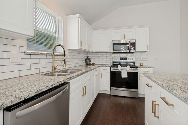 1832 Serena Drive, Lancaster, TX 75134