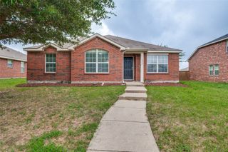 1832 Serena Drive, Lancaster, TX 75134