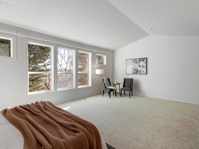 14924 Nw VANCE Dr, Portland, OR 97229