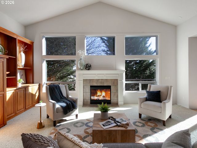 14924 Nw VANCE Dr, Portland, OR 97229