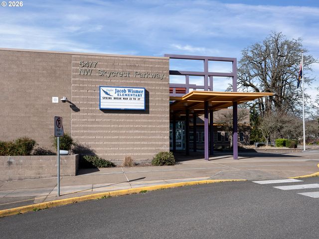 14924 Nw VANCE Dr, Portland, OR 97229