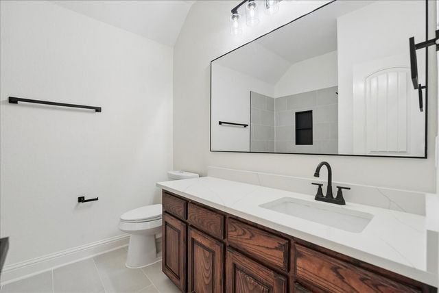 2407 Laguna Lane, Arlington, TX 76012