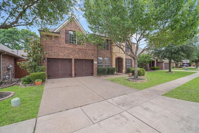 2407 Laguna Lane, Arlington, TX 76012