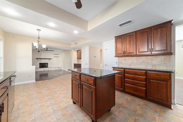 3215 Park Garden Drive, Kingwood, TX 77339