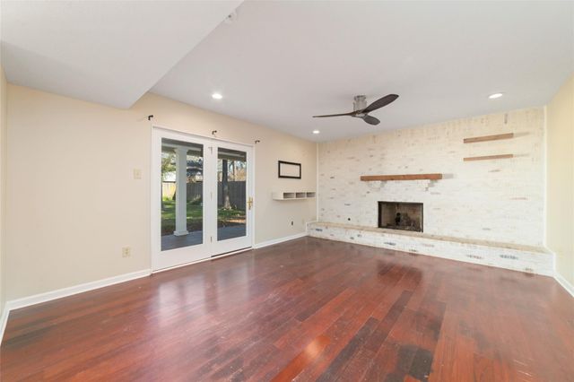 3215 Park Garden Drive, Kingwood, TX 77339