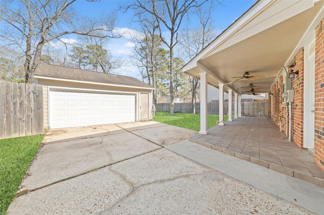 3215 Park Garden Drive, Kingwood, TX 77339