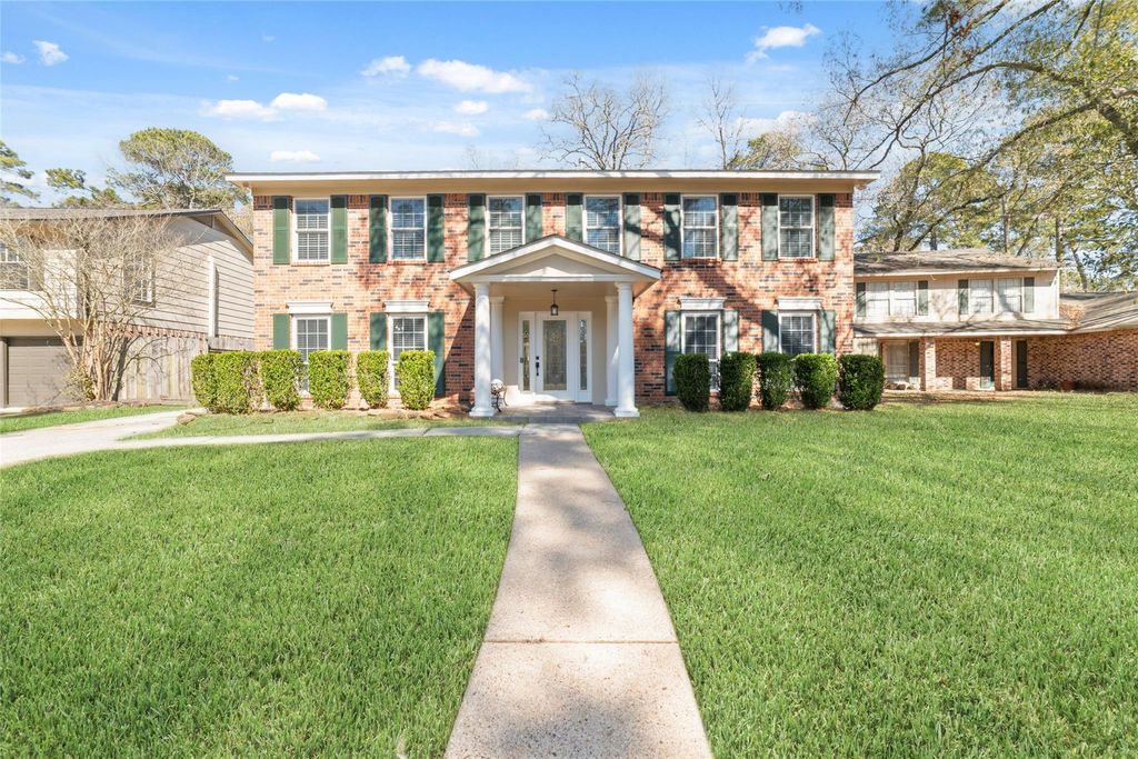 3215 Park Garden Drive, Kingwood, TX 77339