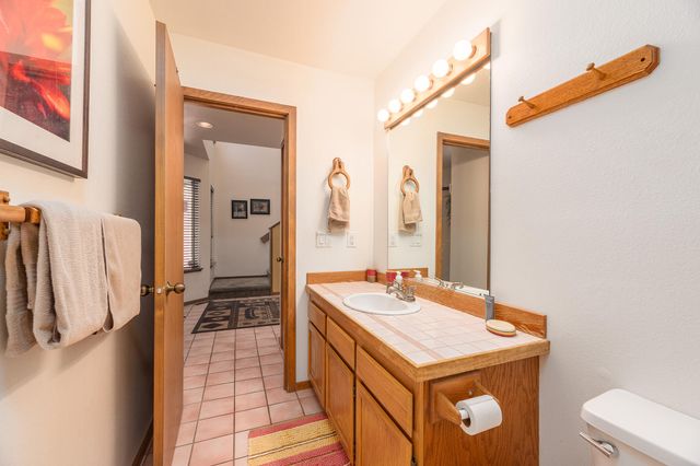 17714 Lake Aspen Court, Sunriver, OR 97707