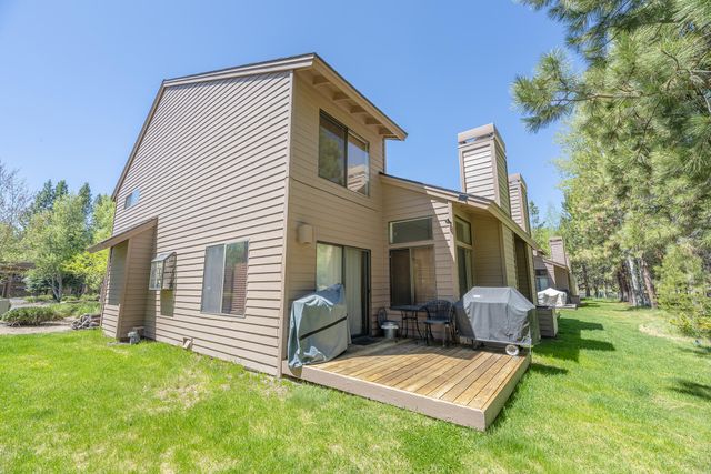 17714 Lake Aspen Court, Sunriver, OR 97707
