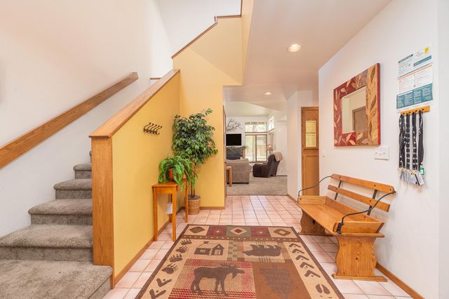 17714 Lake Aspen Court, Sunriver, OR 97707