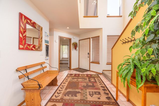 17714 Lake Aspen Court, Sunriver, OR 97707
