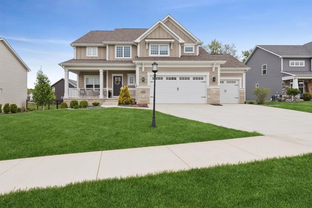 2403 Stirling Drive, Valparaiso, IN 46383