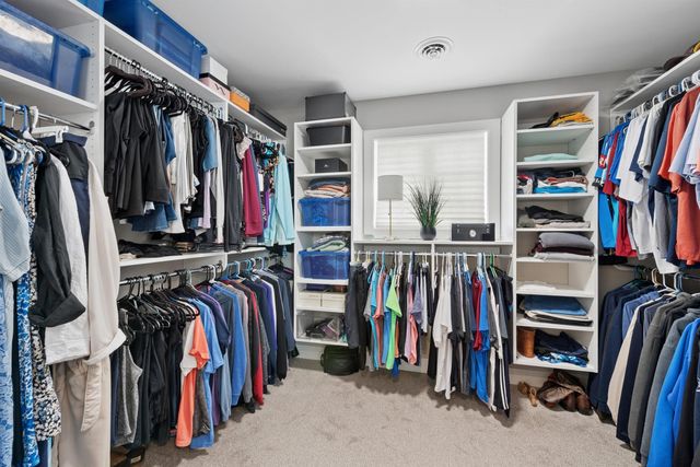2403 Stirling Drive, Valparaiso, IN 46383