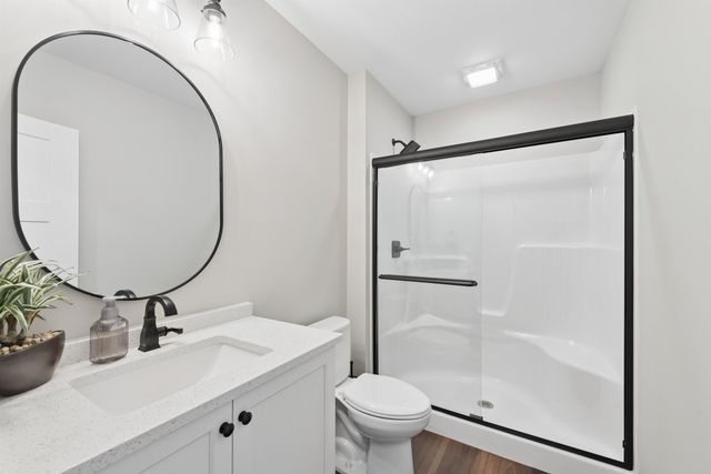 2403 Stirling Drive, Valparaiso, IN 46383