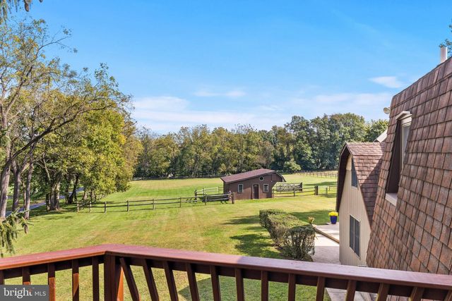 40 BUCKWALTER RD, Spring City, PA 19475