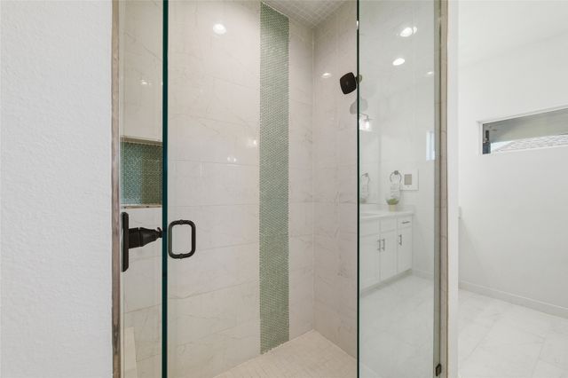 941 Meadow Bend Loop S, Grapevine, TX 76051