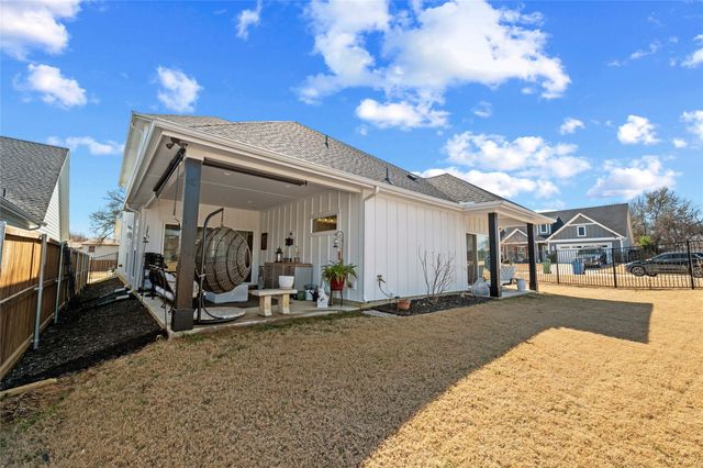 941 Meadow Bend Loop S, Grapevine, TX 76051