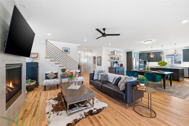 941 Meadow Bend Loop S, Grapevine, TX 76051