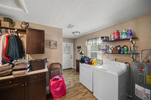 206 JACOB RYAN COURT, Brandon, FL 33510