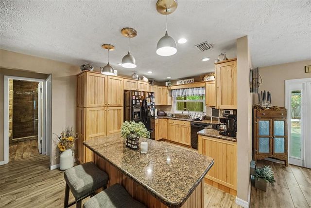 206 JACOB RYAN COURT, Brandon, FL 33510