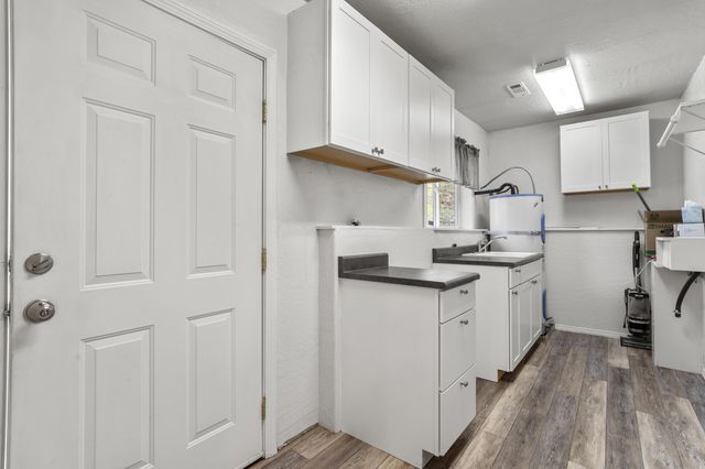 1305 Butte Falls Highway, Eagle Point, OR 97524
