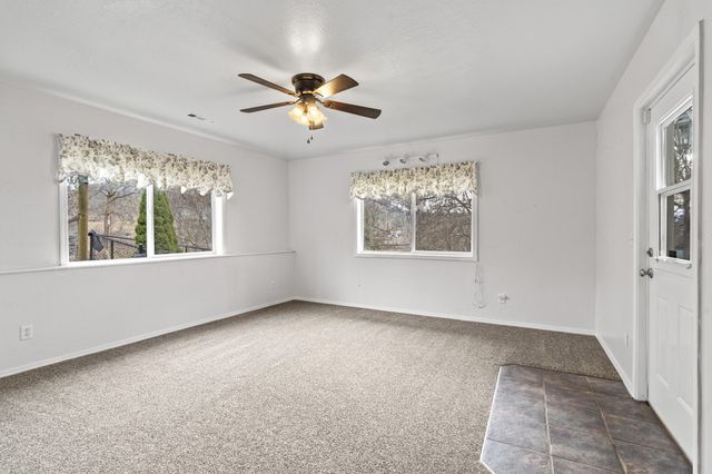1305 Butte Falls Highway, Eagle Point, OR 97524