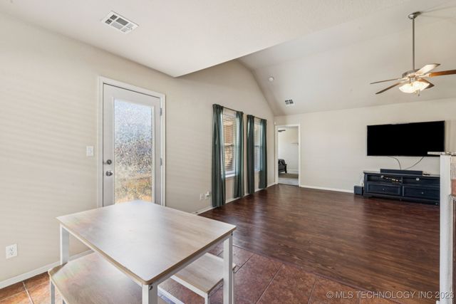 10709 N 153rd East East Avenue, Owasso, OK 74055