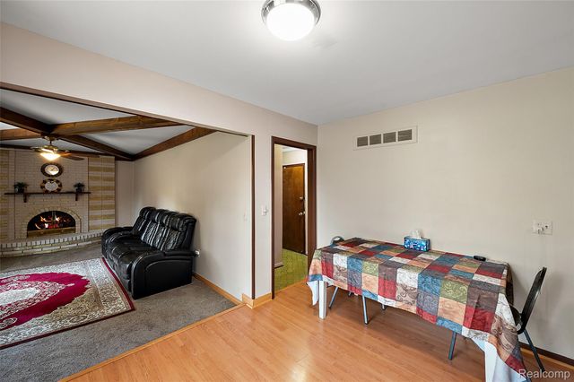 47683 Westlake Drive, Shelby Charter Township, MI 48315