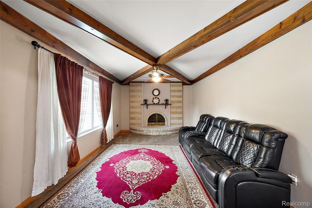 47683 Westlake Drive, Shelby Charter Township, MI 48315