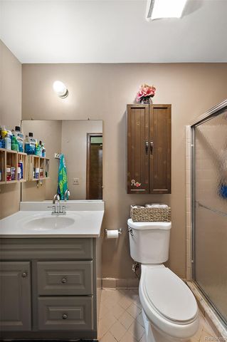 47683 Westlake Drive, Shelby Charter Township, MI 48315