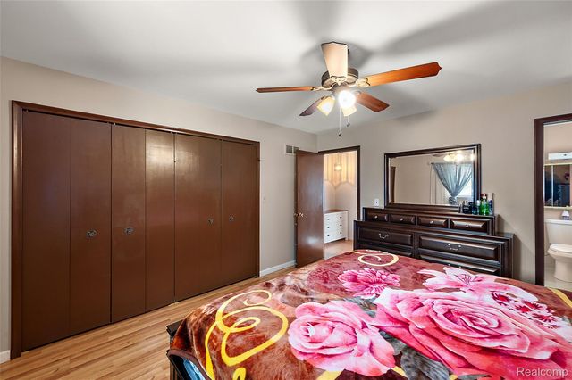 47683 Westlake Drive, Shelby Charter Township, MI 48315