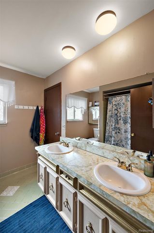 47683 Westlake Drive, Shelby Charter Township, MI 48315