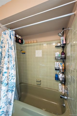 47683 Westlake Drive, Shelby Charter Township, MI 48315