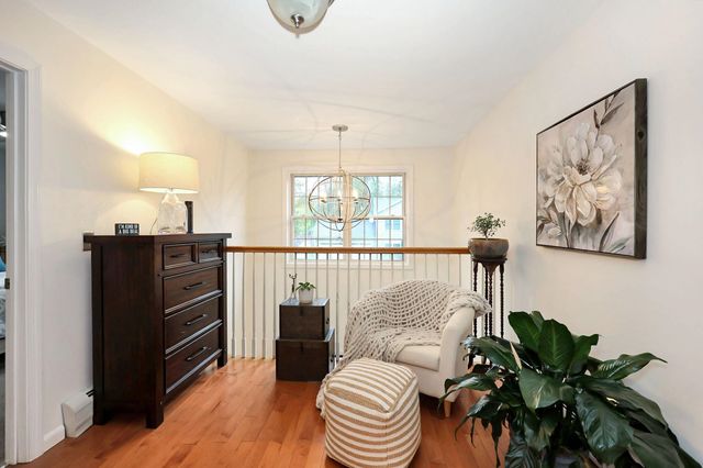 237 Stanton Street, Manchester, NH 03103