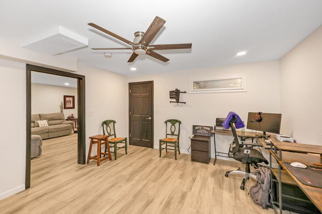 237 Stanton Street, Manchester, NH 03103