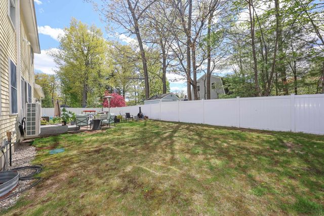 237 Stanton Street, Manchester, NH 03103