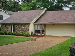 417 Spike Ridge, Canton, MS 39046
