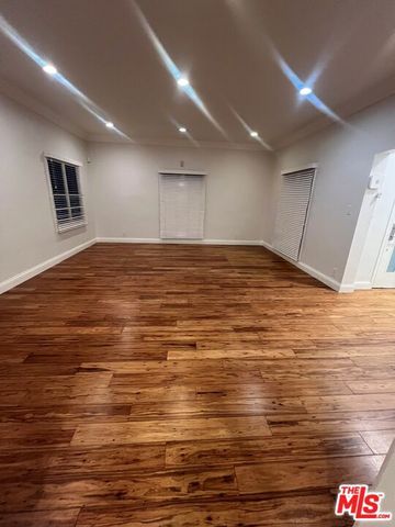 9373 W Olympic Boulevard, Beverly Hills, CA 90212