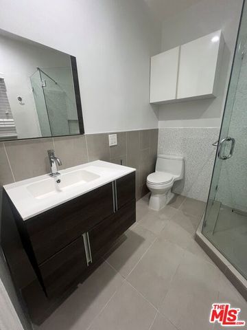 9373 W Olympic Boulevard, Beverly Hills, CA 90212