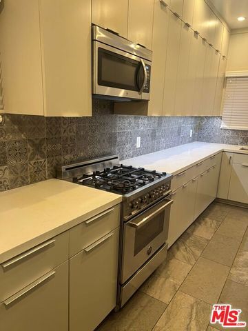 9373 W Olympic Boulevard, Beverly Hills, CA 90212