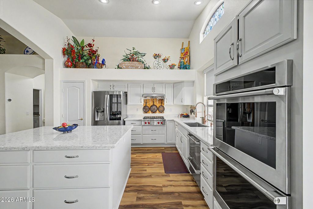 17674 W Sunbelt Drive, Surprise, AZ 85374 — exterior