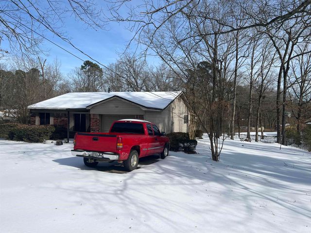 901 Brookview, Benton, AR 72015