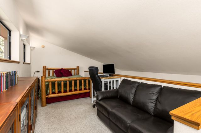 11693 Forest View Dr, Nevada City, CA 95959
