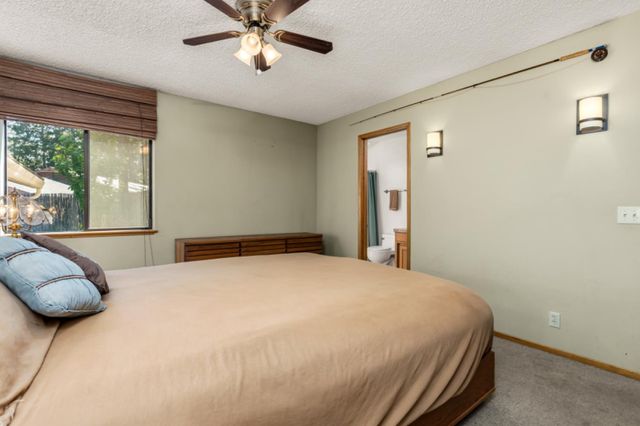 11693 Forest View Dr, Nevada City, CA 95959